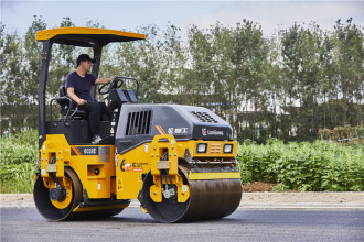 柳工6032E（雙驅單振）輕型壓路機